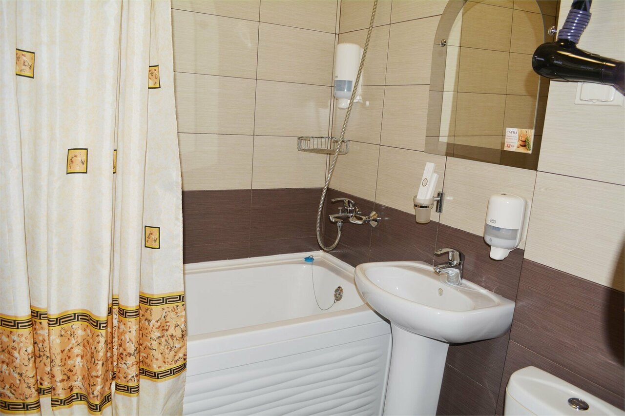 Гостиница Центральная Брянск