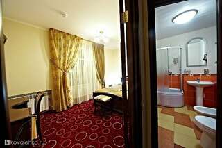 Гостиница Центральная Брянск Люкс (DBL)-9